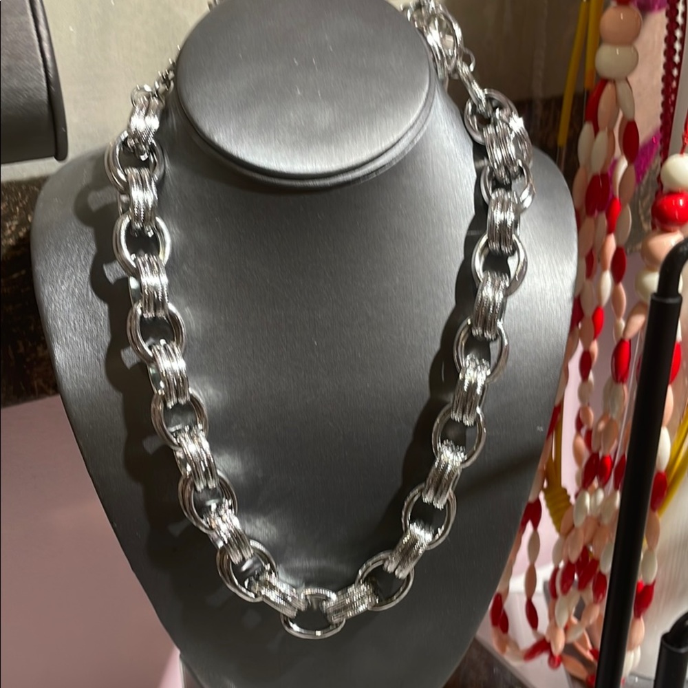 Bold Gold Chunky‎ Necklace Statement Jewelry silver sold out